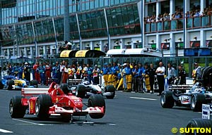 Rubens Barrichello is left stranded on the grid