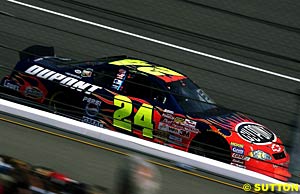 Winner Jeff Gordon's #24 on the way to victory