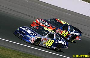 Jeff Gordon battling with his teammate Jimmie Johnson