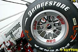 Bridgestone Deny Plans to Leave F1