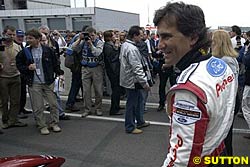 Zanardi Completes Emotional Last Drive